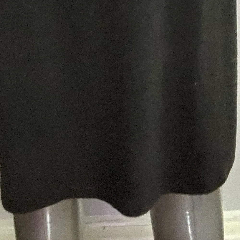 Woman’s Bobbie Brooks Long Sleeve Criss Cross In Front V neck Shirt or Dress - Image 6