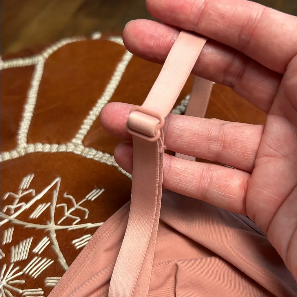 Parade Light Pink Triangle Unlined Bra Size Medium - Image 6