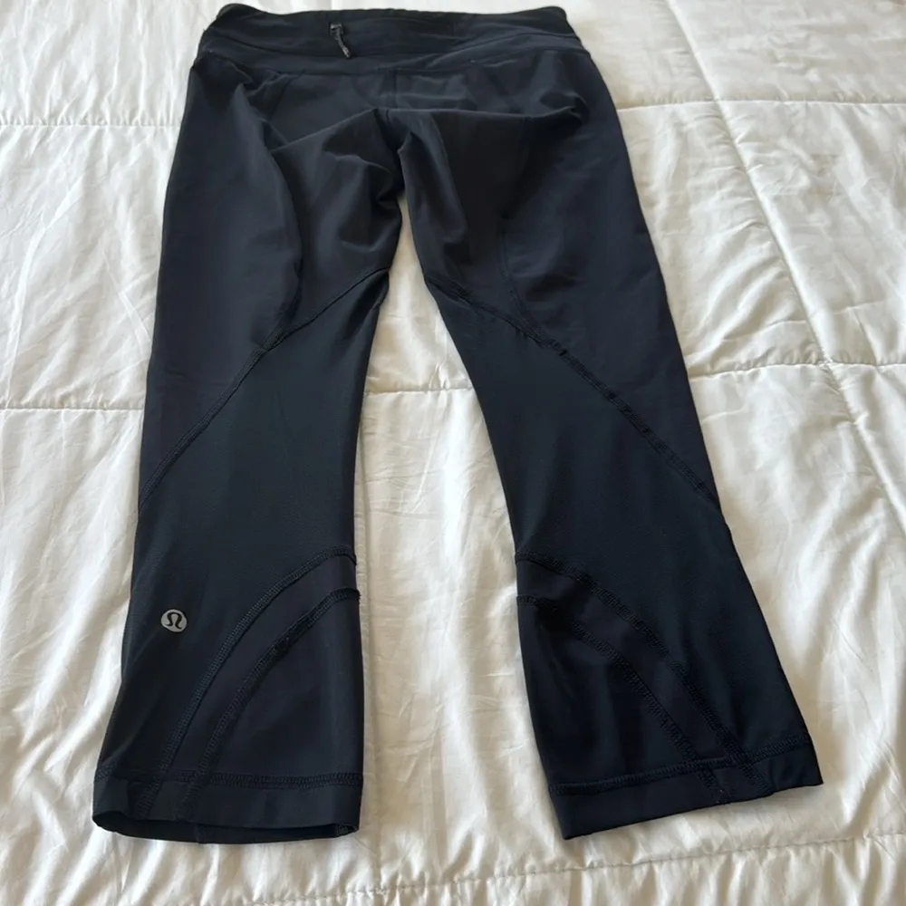Soul leggings by Lululemon - Image 3