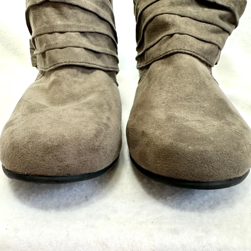 Arizona AZ Marissa Slouch Boots Booties 9 9M Taupe Buckle Flat Heel 037-7459 - Image 5
