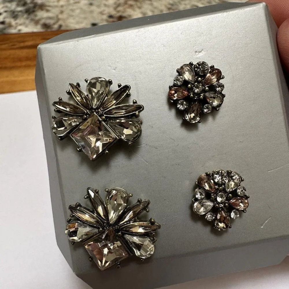 NWOT Baublebar Rhinestone Gold Tone Pierced Stud Earrings 2 Pack - Image 3