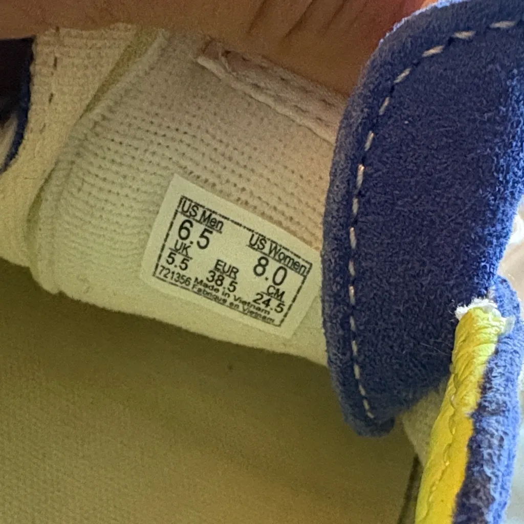 Vans  Checkered Old School Sneakers - Image 4