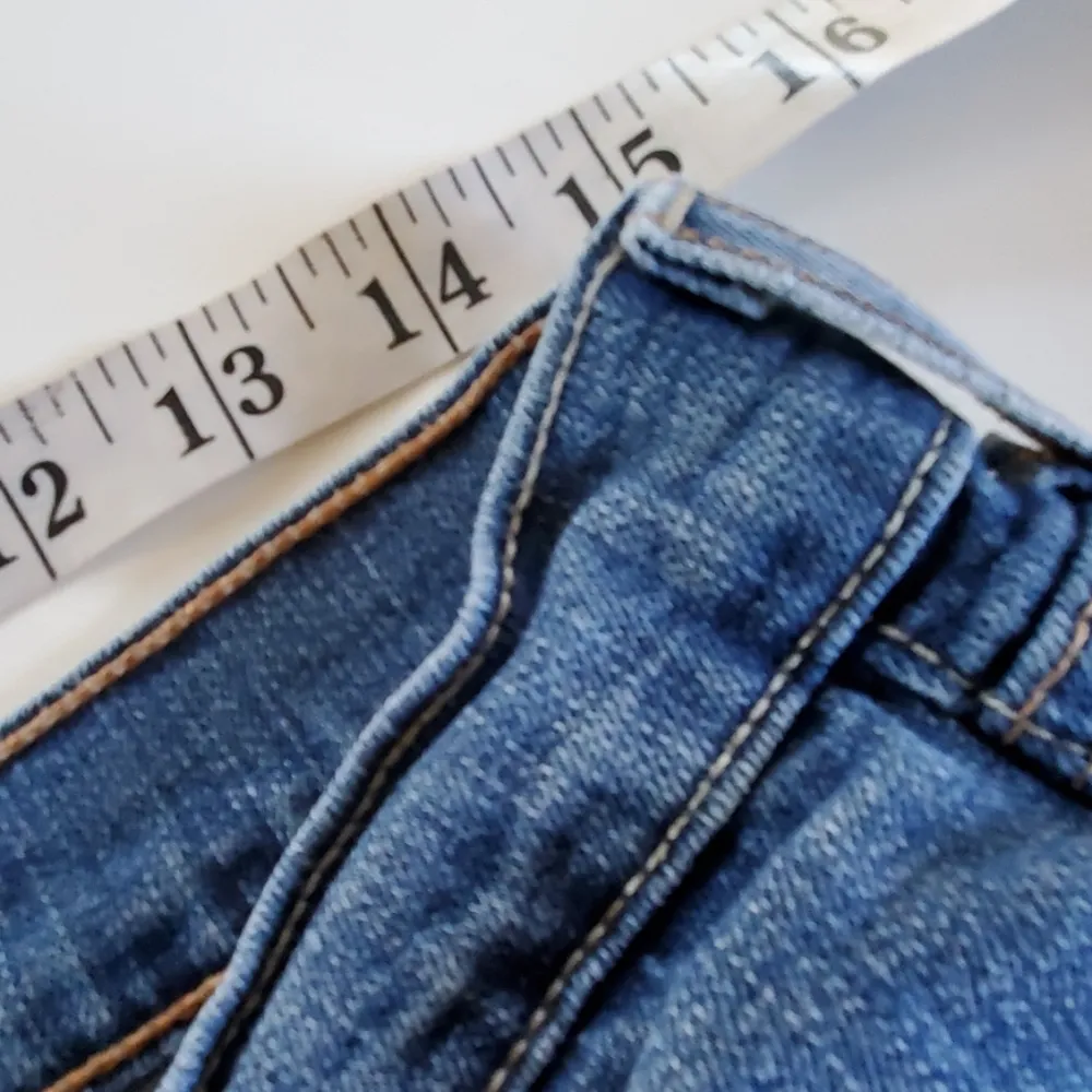 Levi's 515 bootcut jeans size 10 short - Image 6