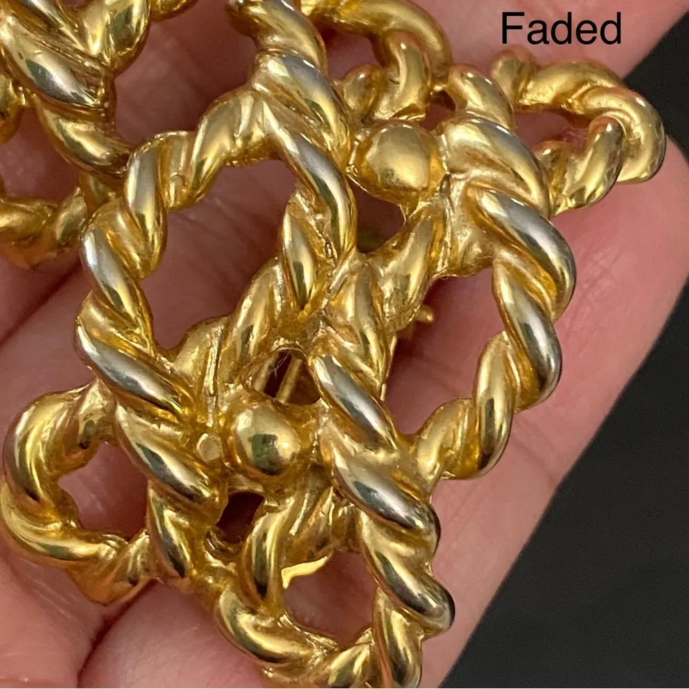 Vintage UnSigned Gold - Image 11