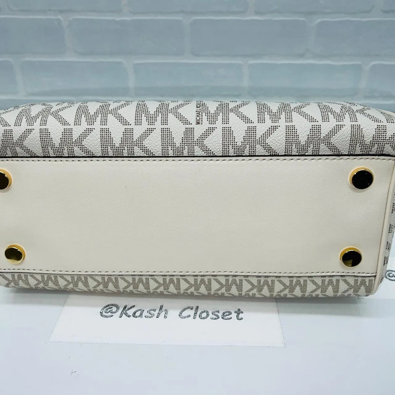 VanillaCream Blaire Medium Satchel Bag - Image 7