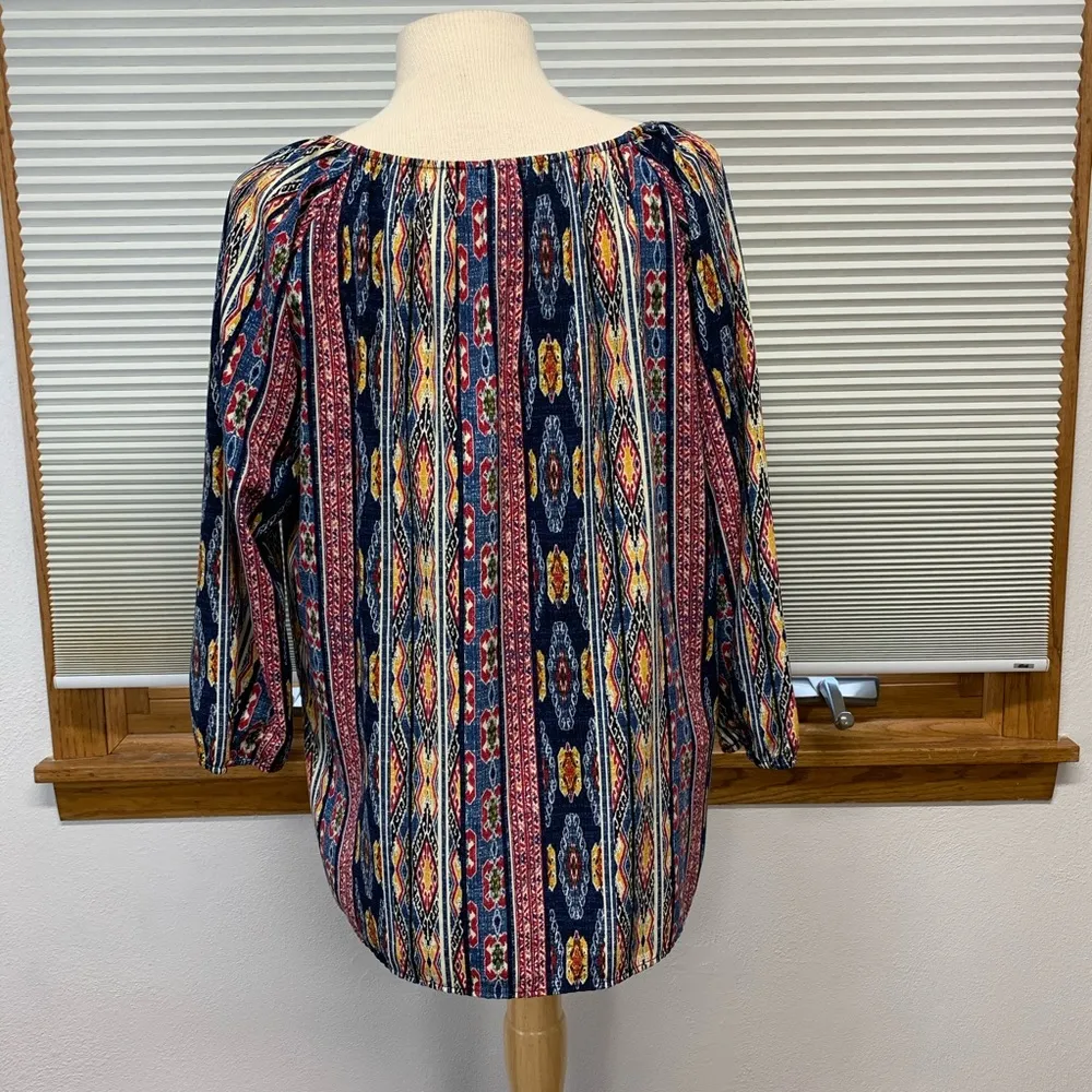 Peach Love California colorful patterned blouse Size Small - Image 4