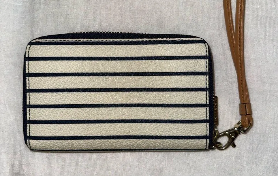 Tory Burch Navy, White, and Tan Wallet/Wristlet - Image 2