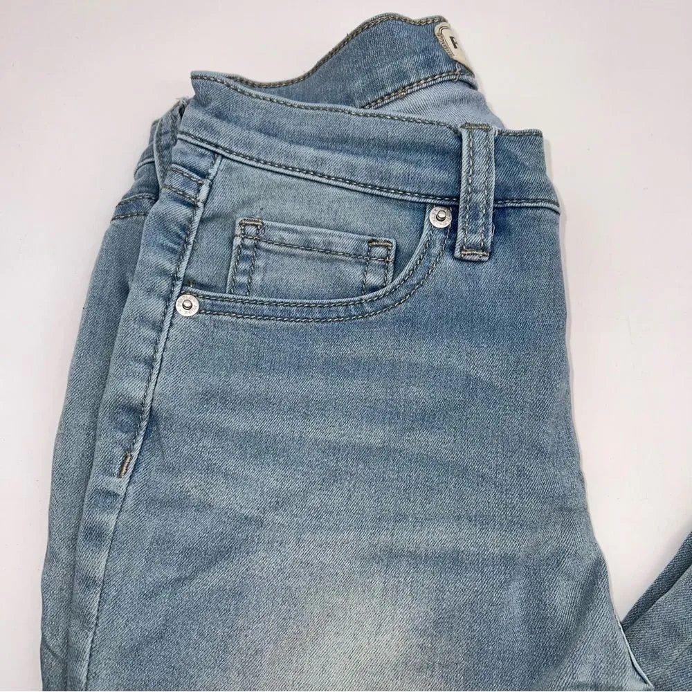 Free People Women's Long and Lean Light Wash Skinny High Rise Jeans-Size 25 - Image 9