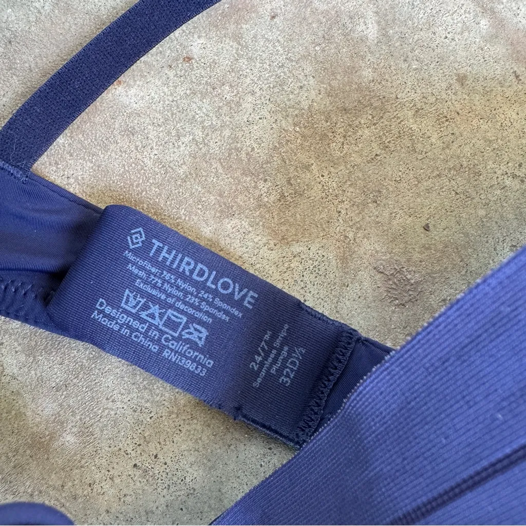 ThirdLove 24/7 Seamless Stripe Plunge Bra size 32D 1/2 - Image 6