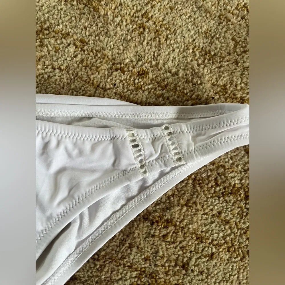 Rhythm White Bikini Bottoms Womens Sz L NWT Beachy Resort Vacation Summer Swim Size L - Image 4