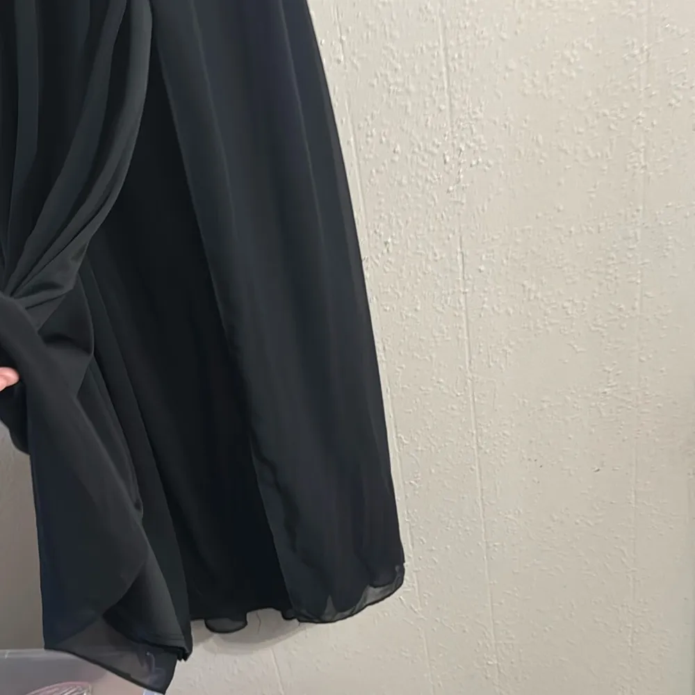 Lulu's Black A - Image 2