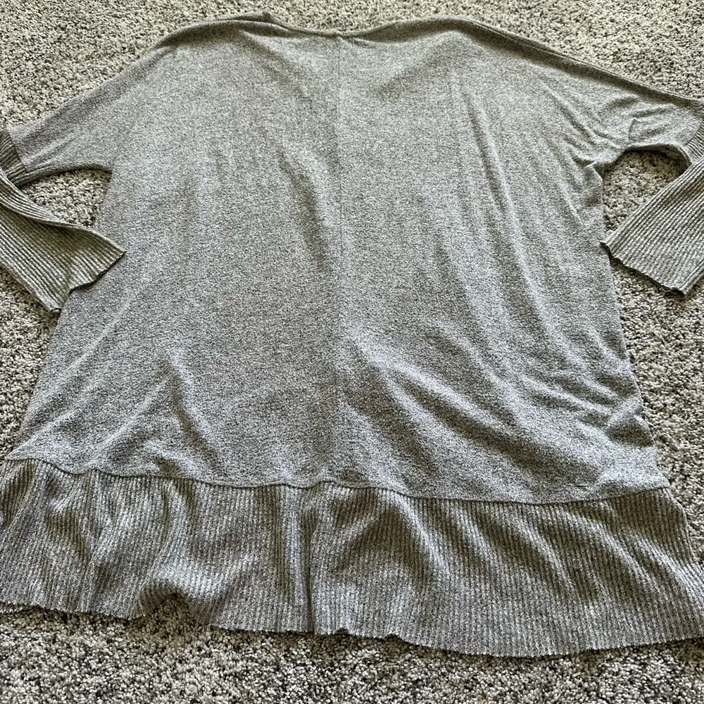 Long flowy sweater - Image 3