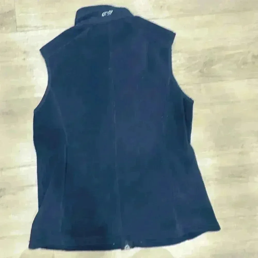 Vineyard Vines Women's blue fleece zip front vest small - Image 5