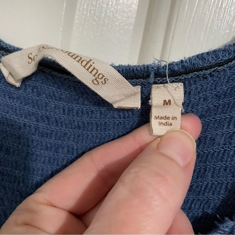 Soft Surroundings Blue Chambray Smocked Wide Leg Cropped Jumpsuit Womens M - Image 4