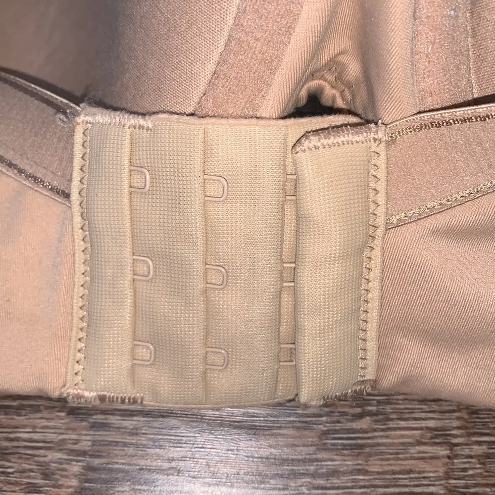 Soma Embraceable Full Coverage Nude 42E/42DD Bra - Image 4