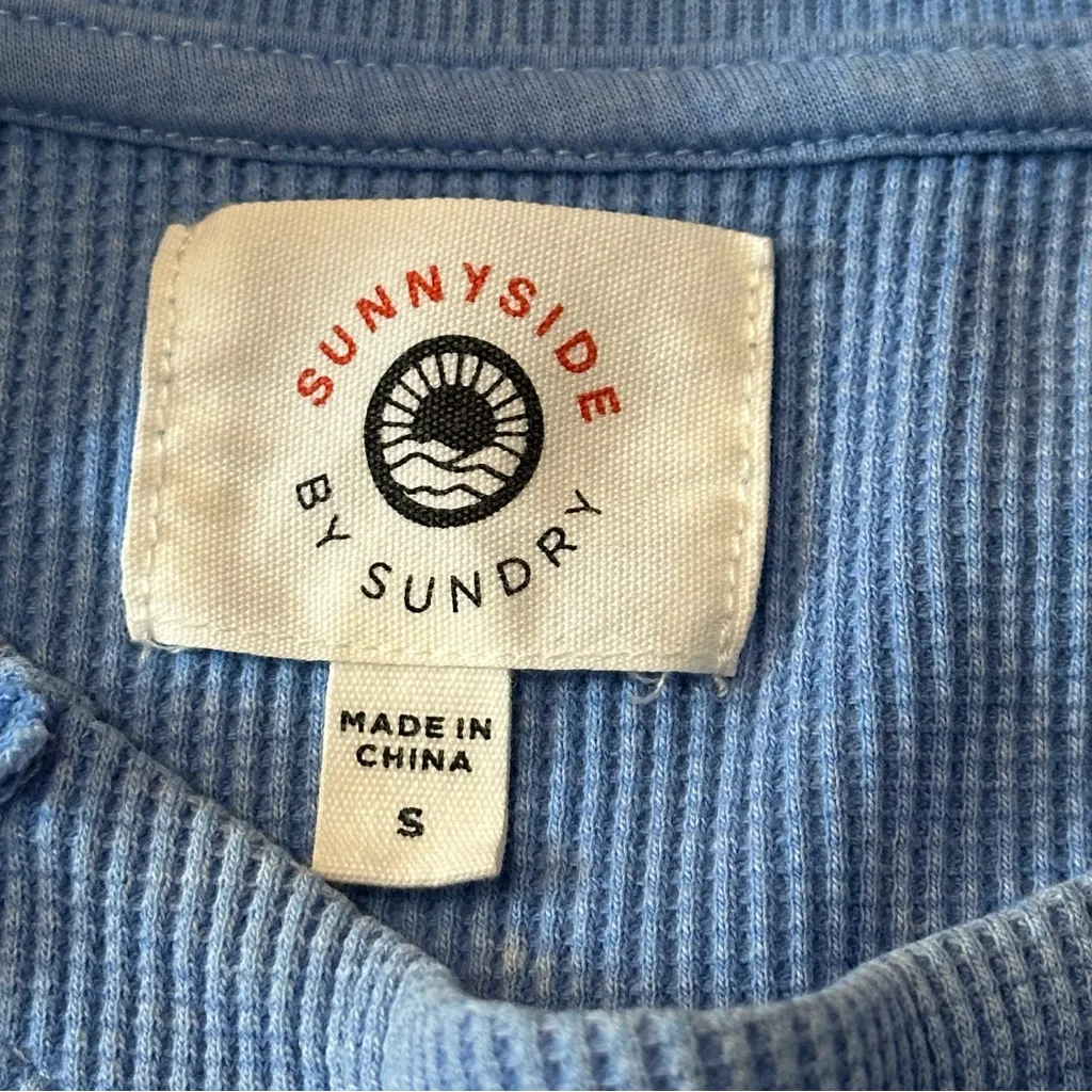 Sunnyside by Sundry Size S Blue Thermal Waffle Knit Pullover Top Long Sleeve Top - Image 4