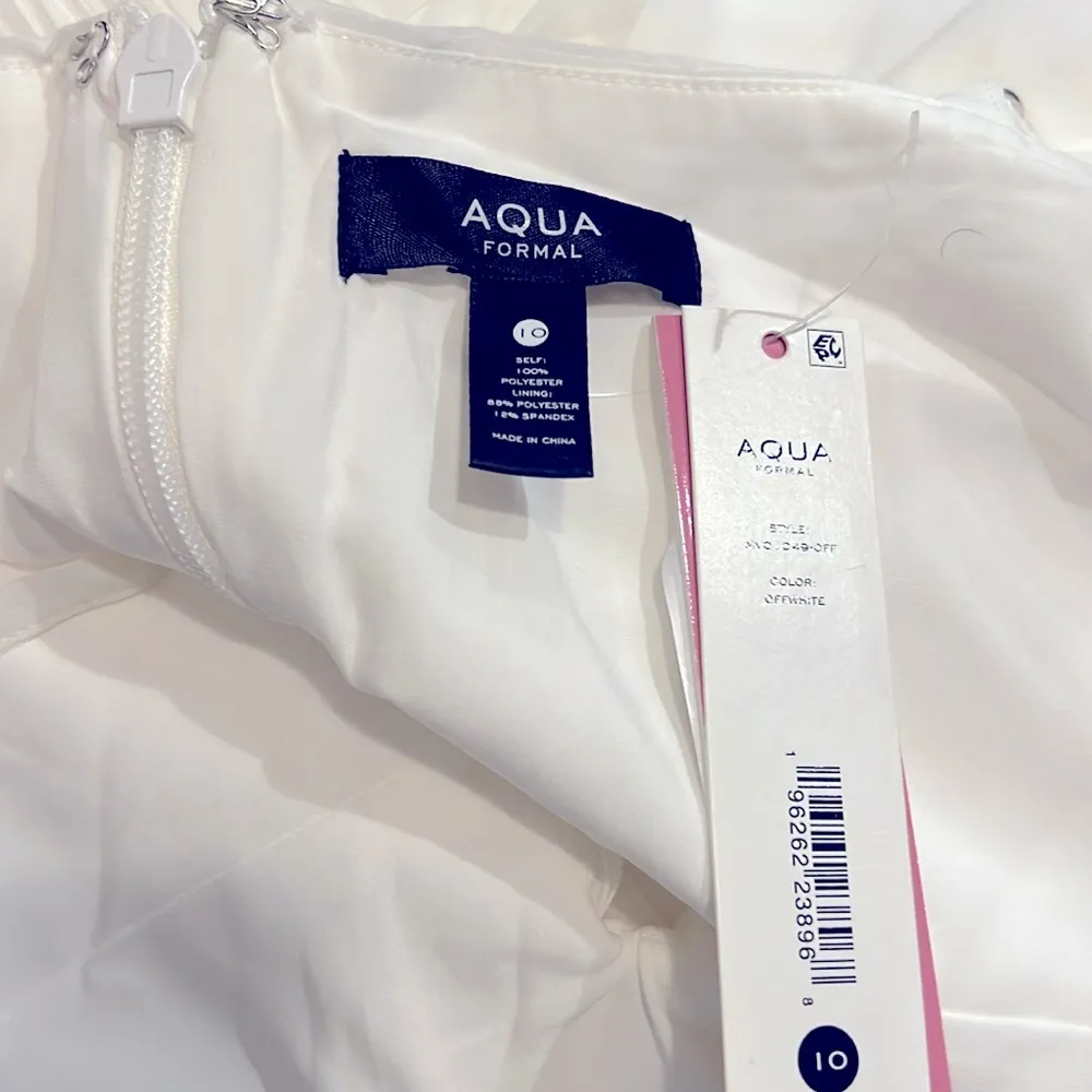 Aqua Bloomingdale’s Cutout Tiered Gown in Off White, Size S New 10 NWT $298 - Image 3