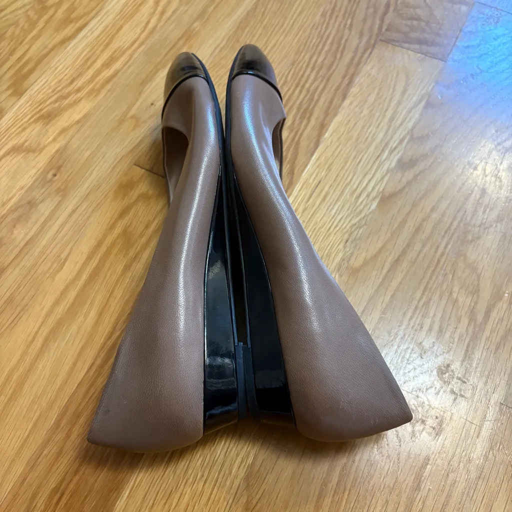 Franco Sarto Women’s Tan And Black Leather Ballet Flats Pointed Cap Toe Size 7.5 - Image 7