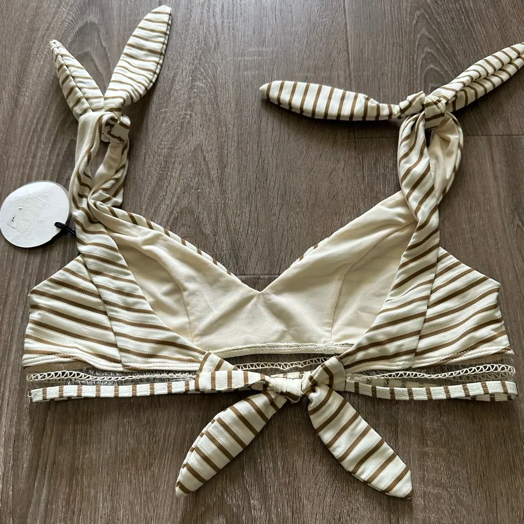 Tularosa Femi Bikini Top NWT XS‎ - Image 4
