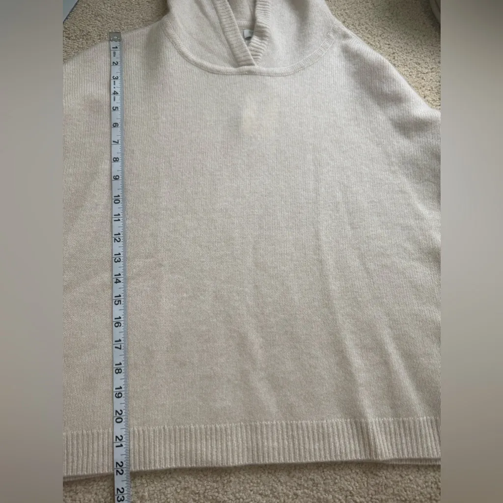 Rachel Zoe beige cashmere hooded sweater / sweatshirt size medium - Image 3