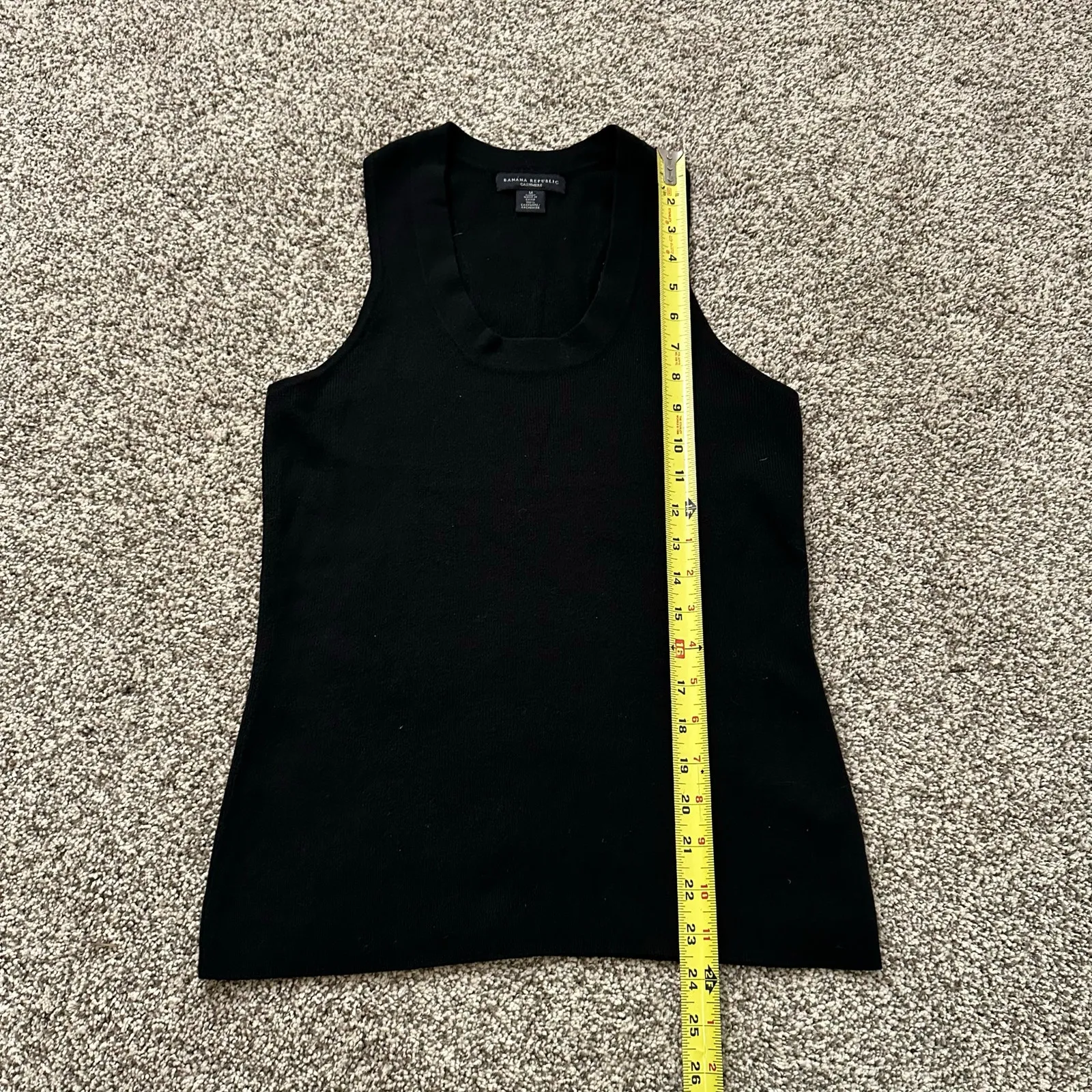 Banana Republic black cashmere knit sleeveless tank top size M - Image 9