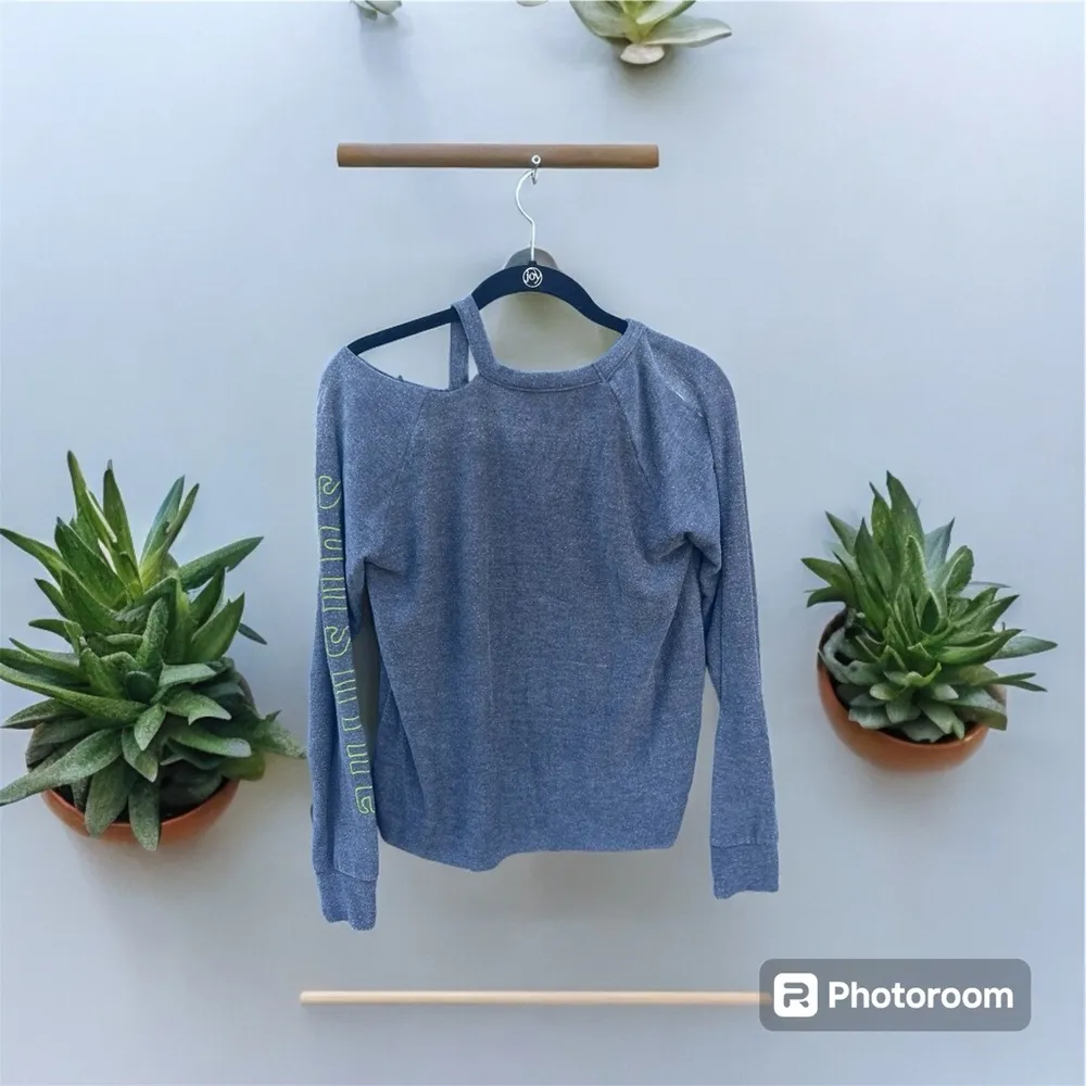 NWT Chaser Sunshine Top Oversized Small - Image 2