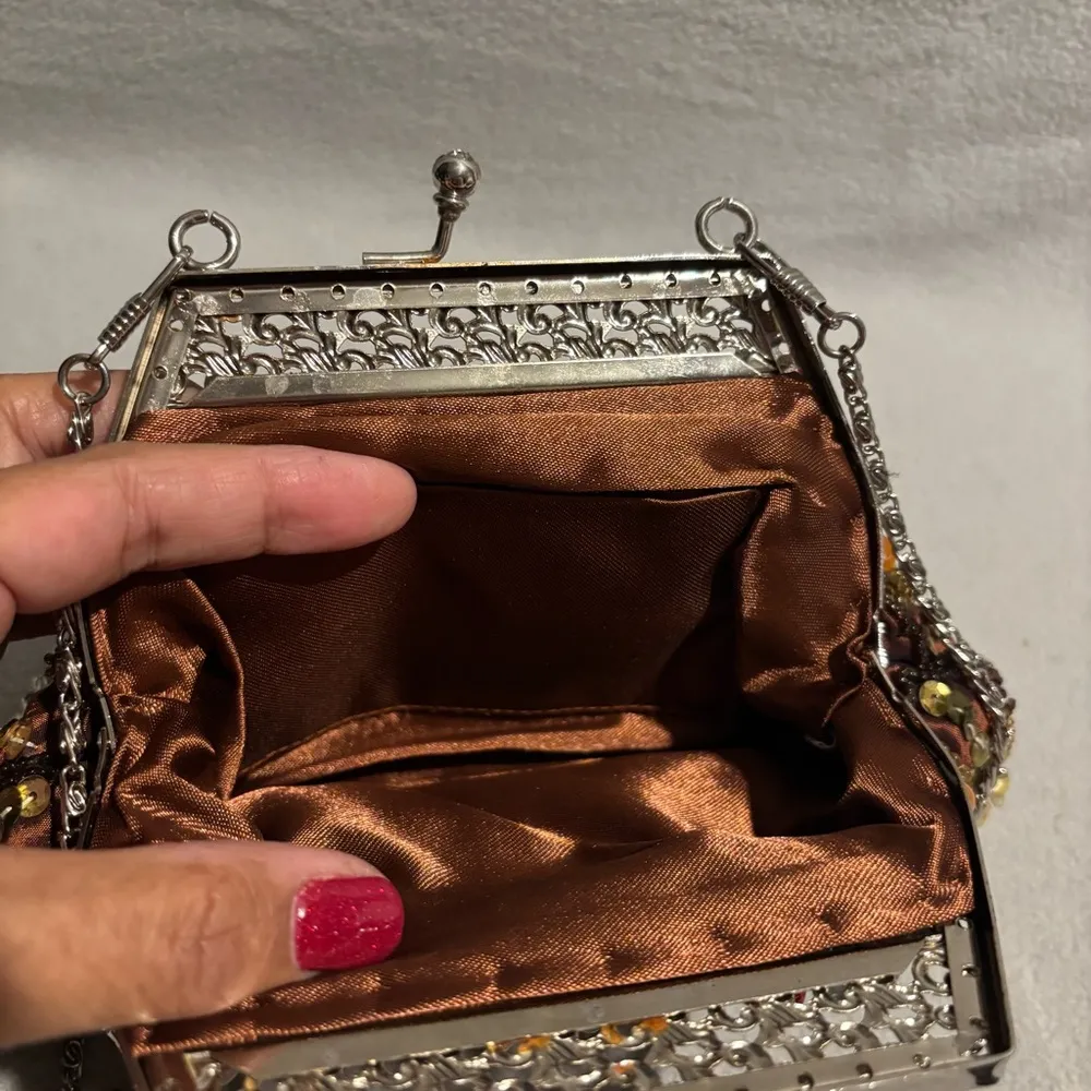 Brown Beaded Clutch Evening Sequin Purse with silver tone art decor frame handle - Image 4