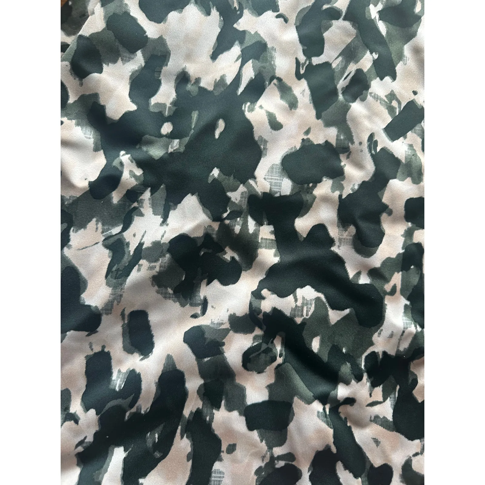 H&M Olive Green & Beige Abstract Camo A-Line Skirt – Size 6 - Image 2