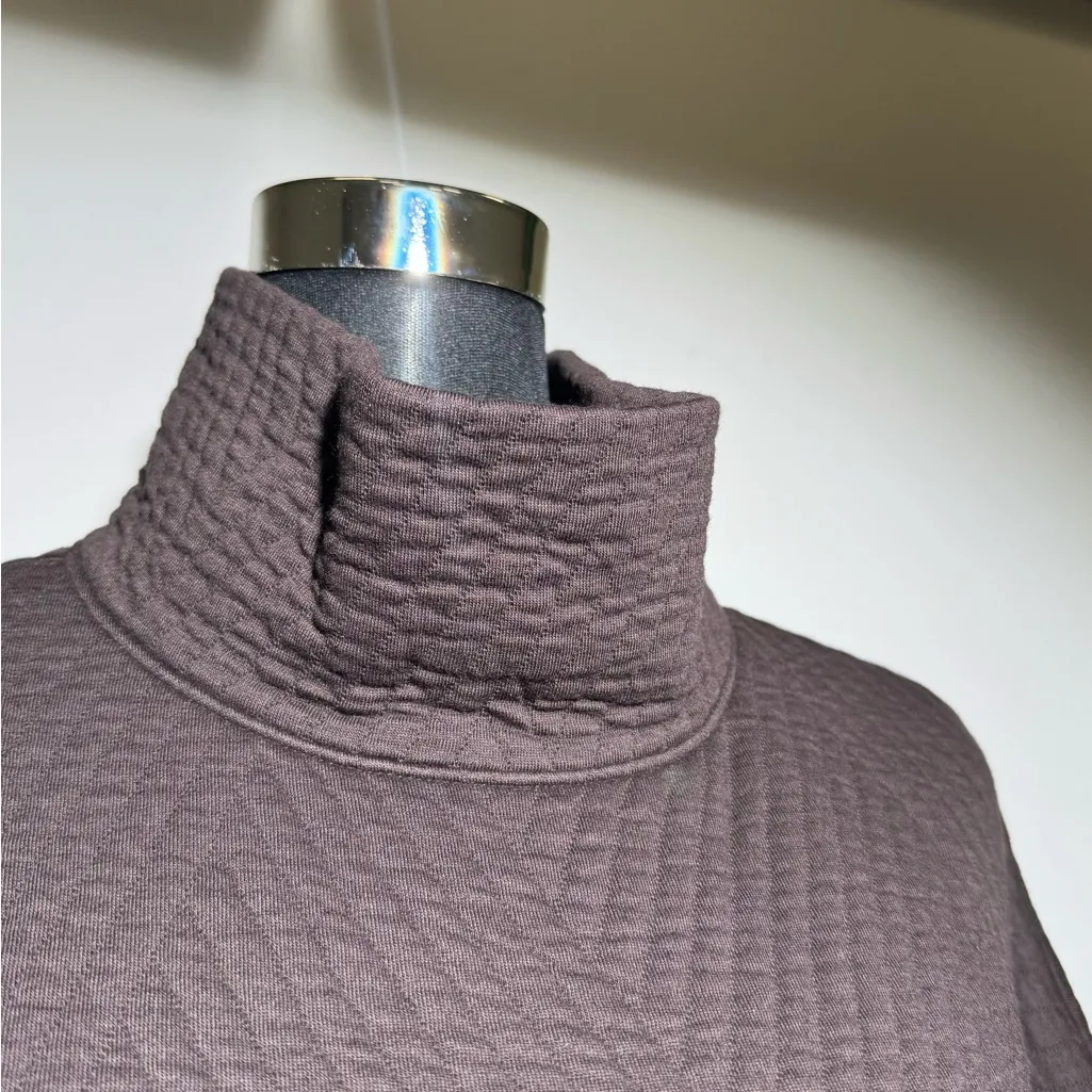 GapFit Quilted Mock Neck Pullover Brown Small NWT Athleisure w/ Pockets - Image 2