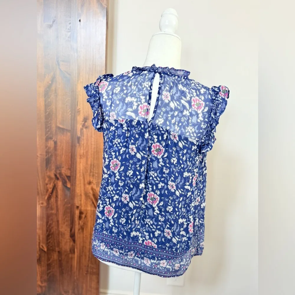 Vineyard Vines floral Ruffled Sleeveless Top size Medium silk - Image 5