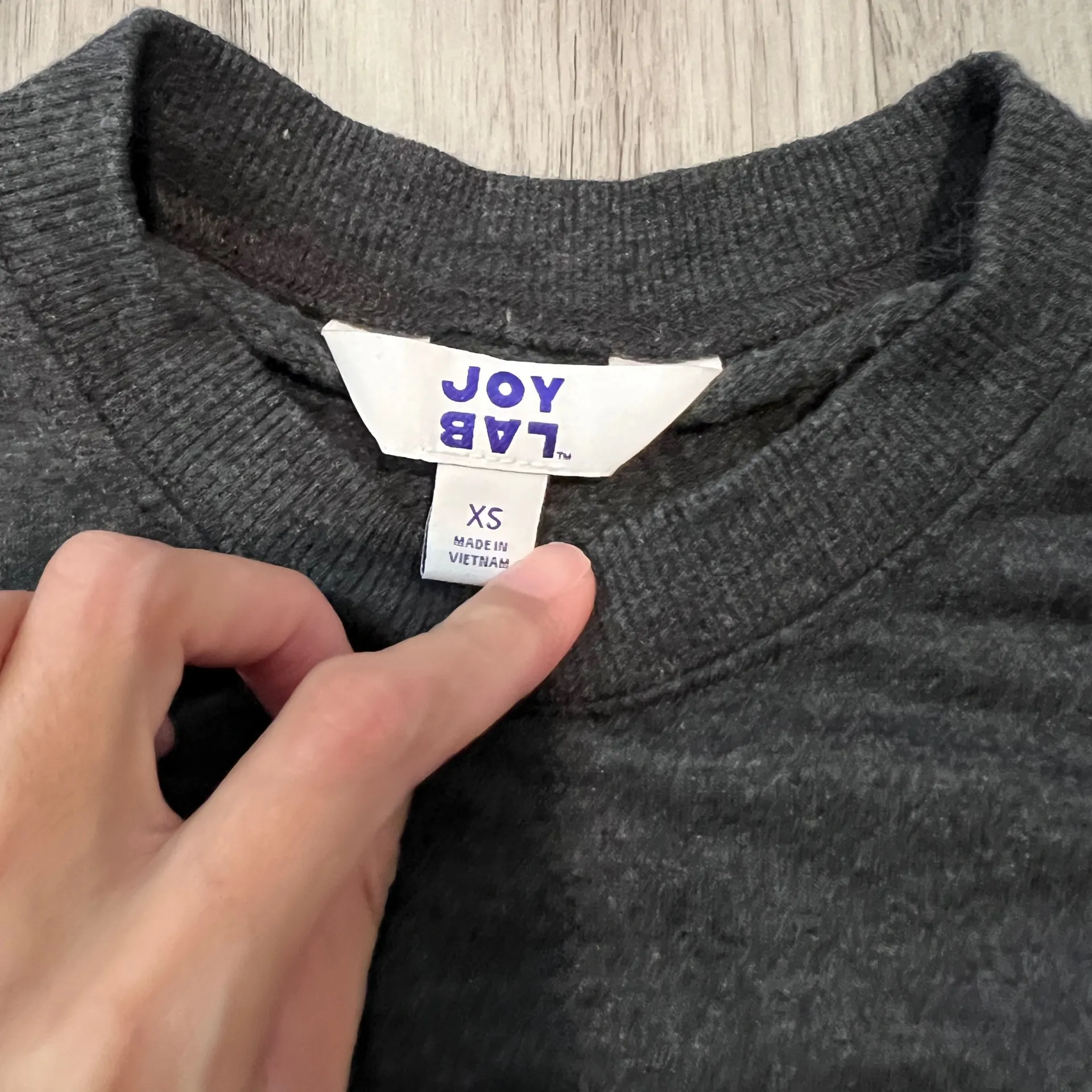 Joylab sweater size XS - Image 7