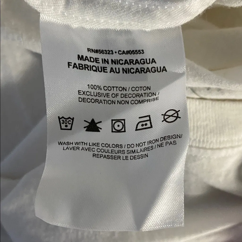 Nike “The Nike Tee” 100% Cotton T-Shirt with colorful psychedelic graphic Size L - Image 8