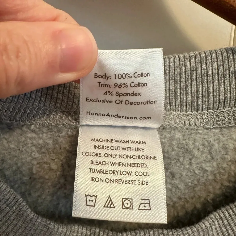 Hanna Andersson Adult Be Loved Sweatshirt in French Terry Size Small Gray - Image 5