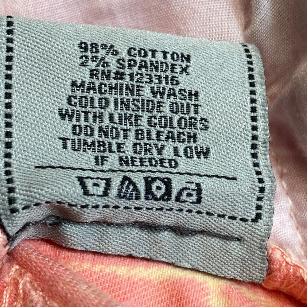 Iris Jeans American Style Denim Women Booty Shorts Small Pink Shade Distressed Size undefined - Image 6