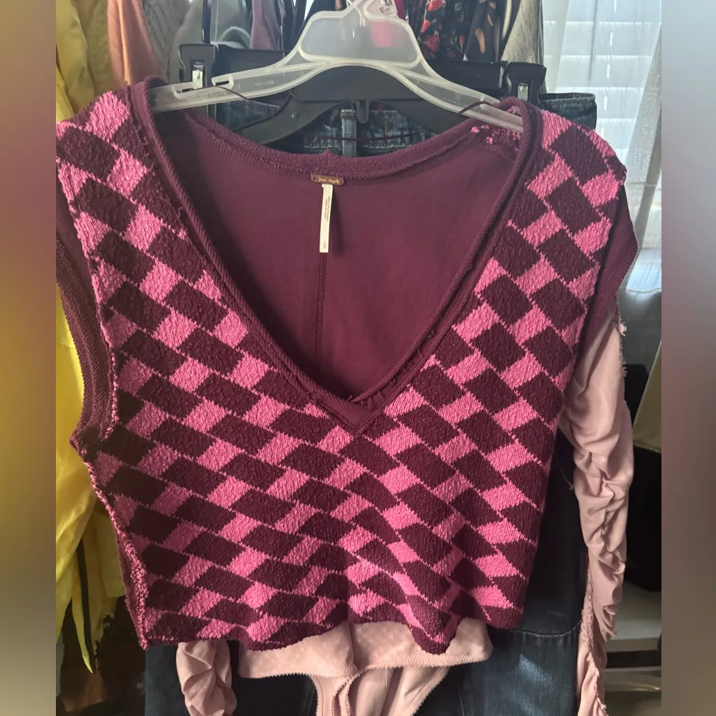 Free People Lola Top-AMARANTH FLOWER COMBO Size Large NWOT RT $78 - Image 5