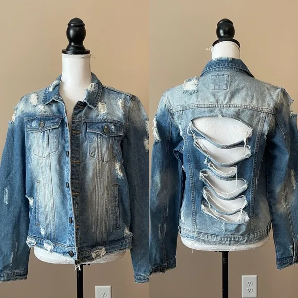 12x12 | Distressed Denim Jacket Sz L Size L - Image 2