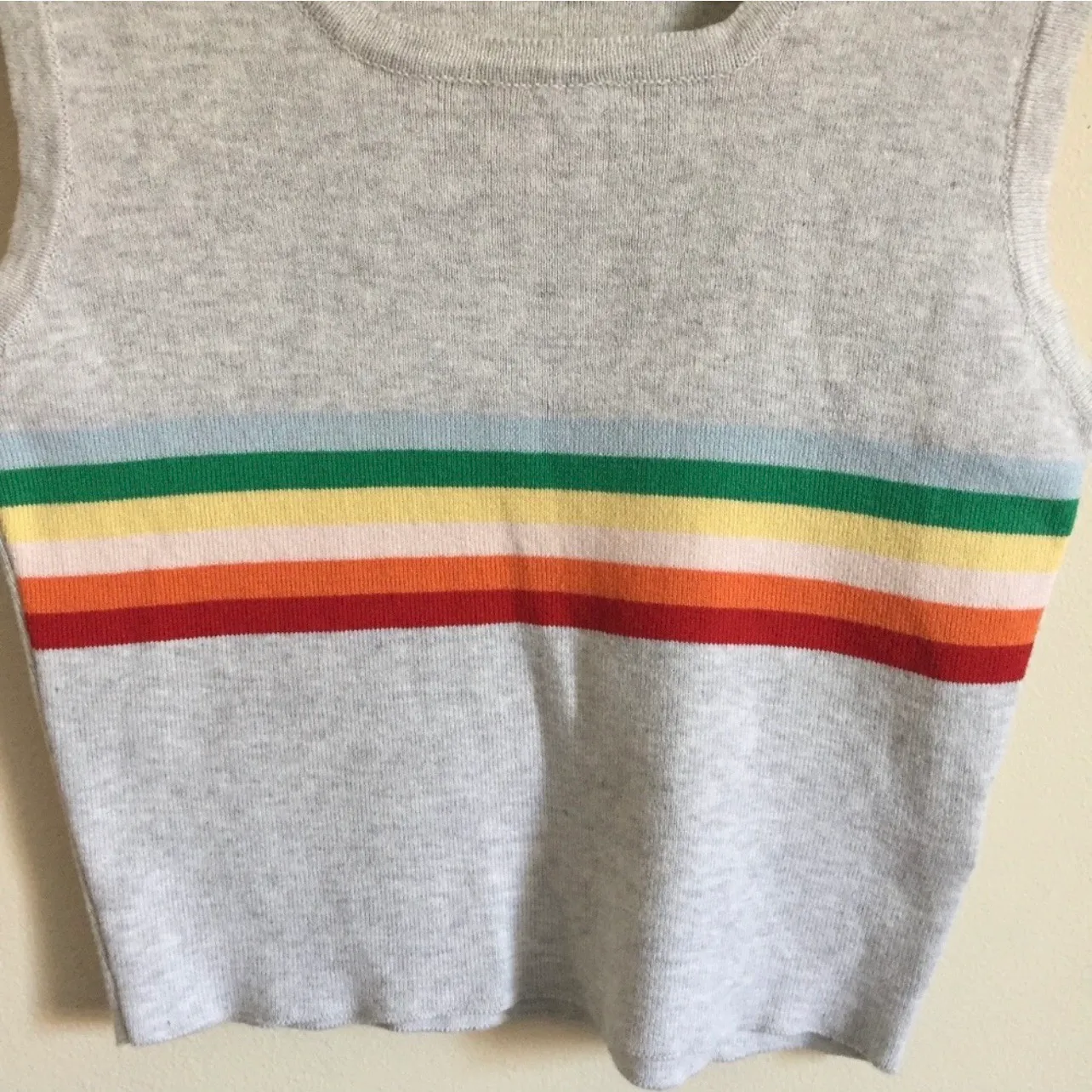 Light Grey Retro Rainbow Stripe Knit Crop Sleeveless Tank Top - Image 3