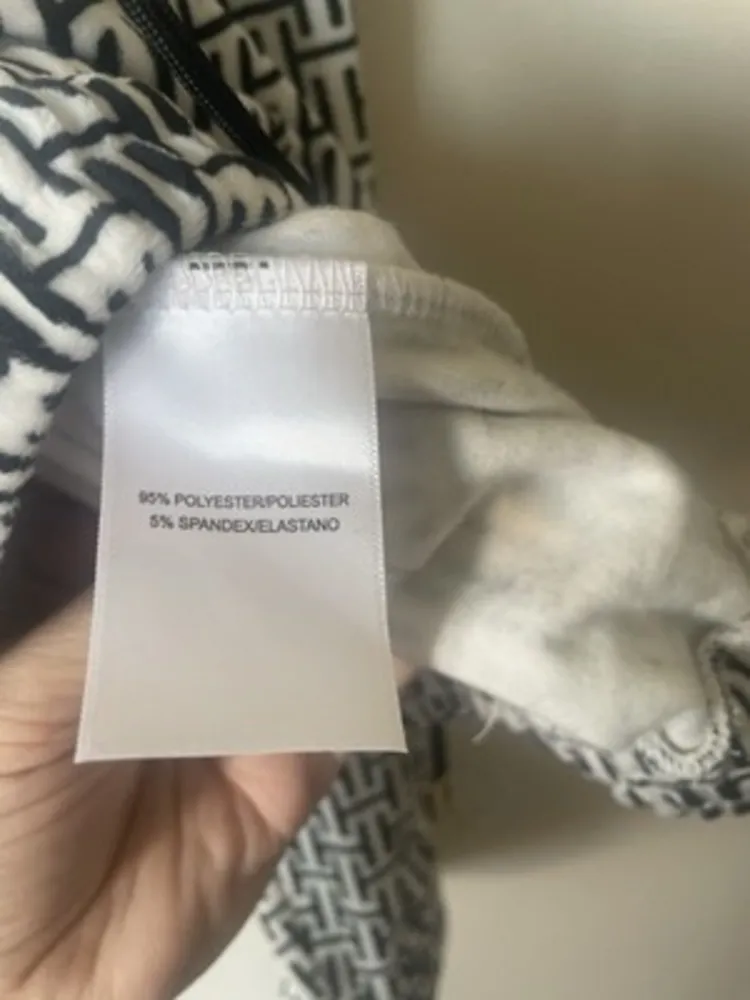 Women’s Halston Hoodie White Black H Logo Cozy Soft Casual Size M Size M - Image 8