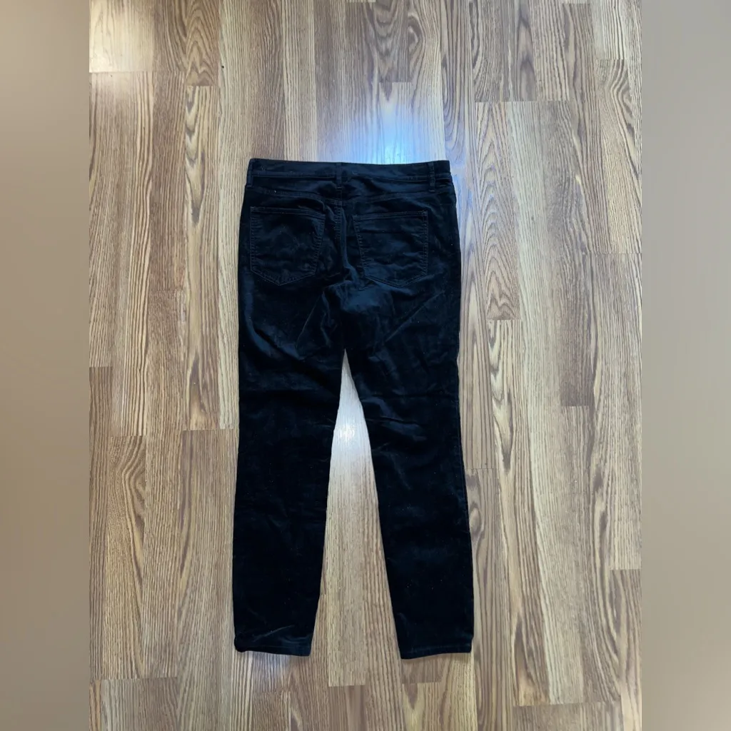 Super Cute Ann Taylor The Skinny Black Velvet Pants! - Image 5