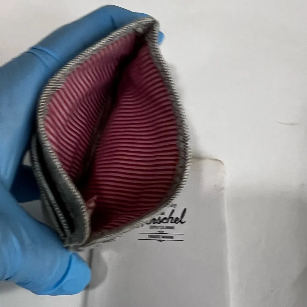 Herschel Supply Company Charcoal Gray with red pinstripe interior Card Holder - Image 9