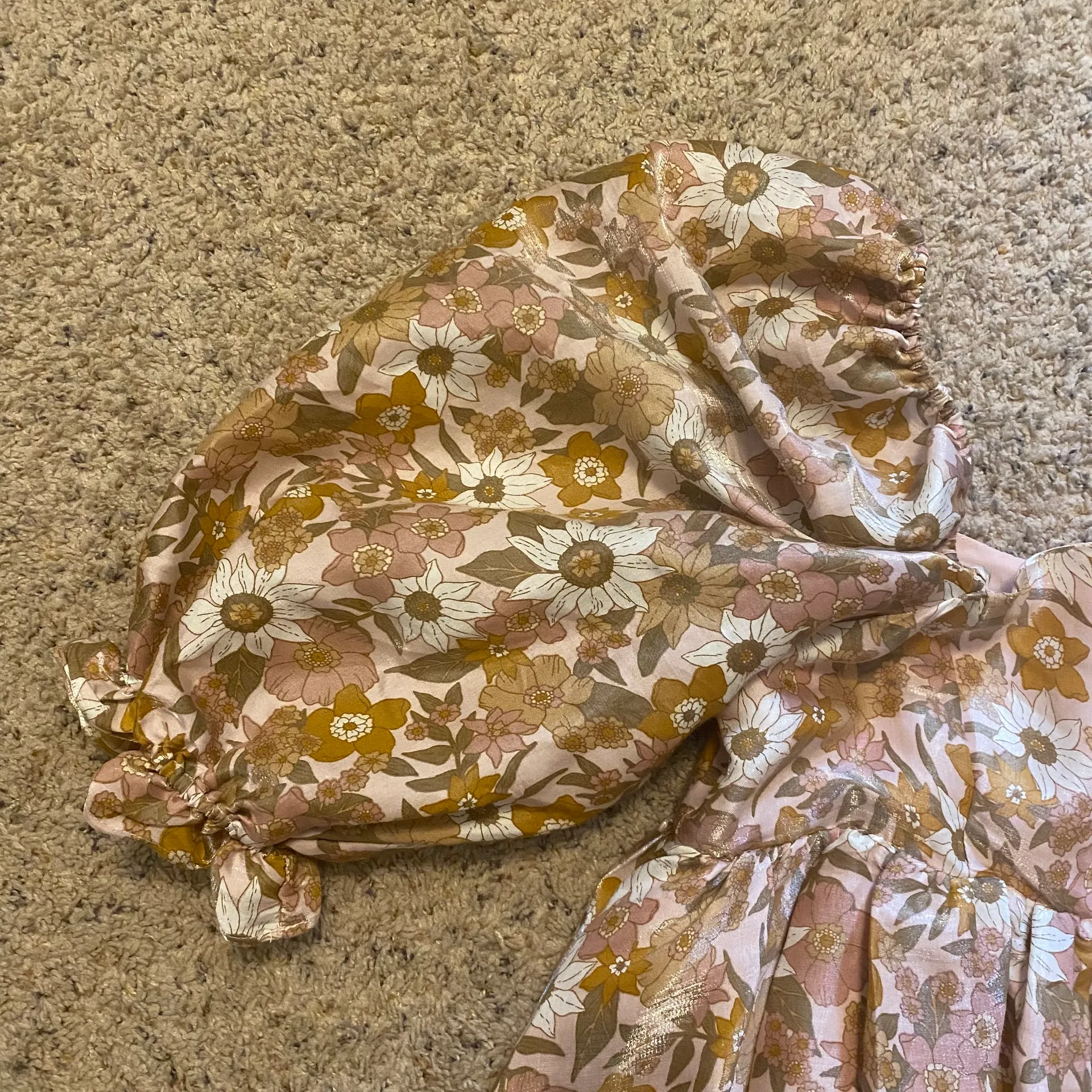 ‼️ Floral Puff Sleeve Babydoll Dress‼️ - Image 4