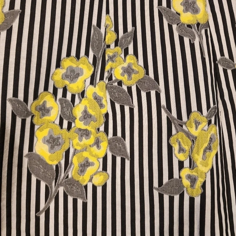 Love moschino sleeveless black white stripe & yellow floral Mini dress  S - Image 6