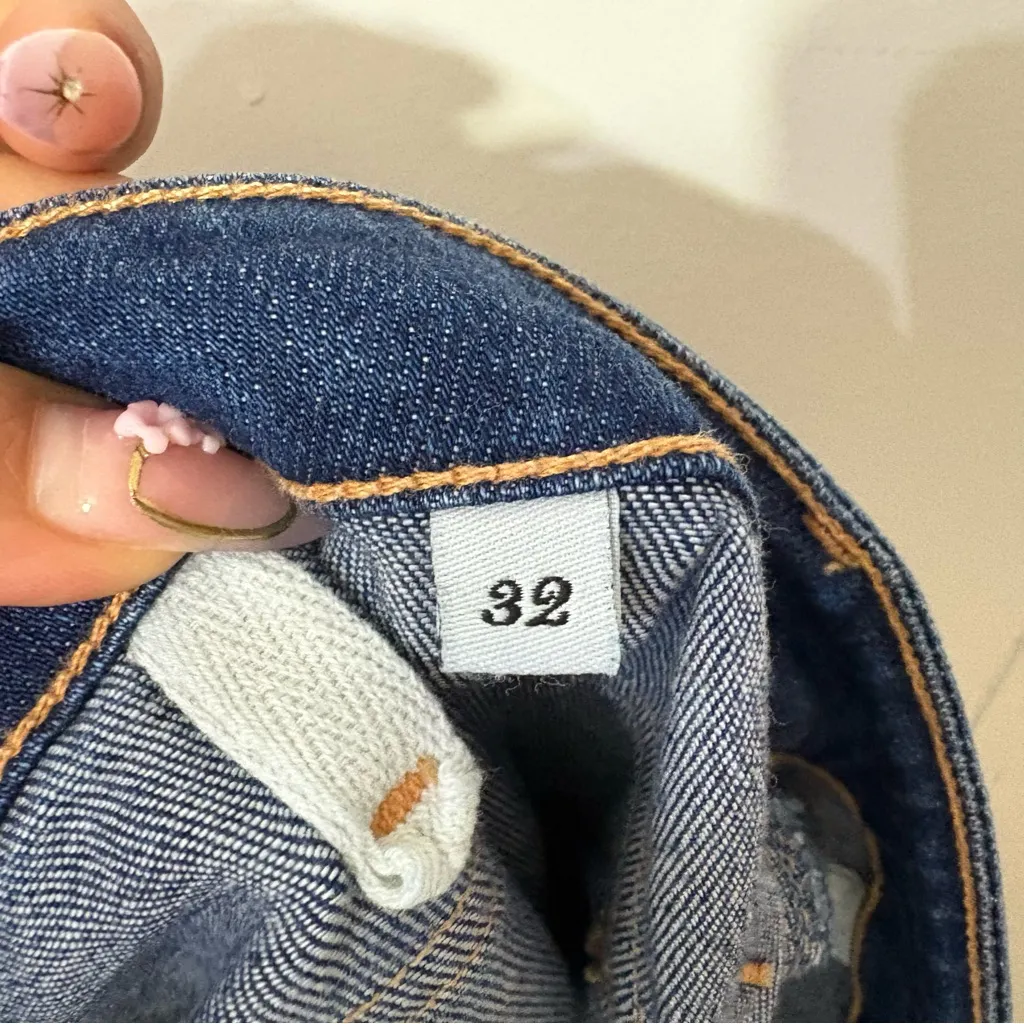 McGuire Gainsbourg Slim Augusta Wash Jeans Size 32 – Button Pocket Detail - Image 9