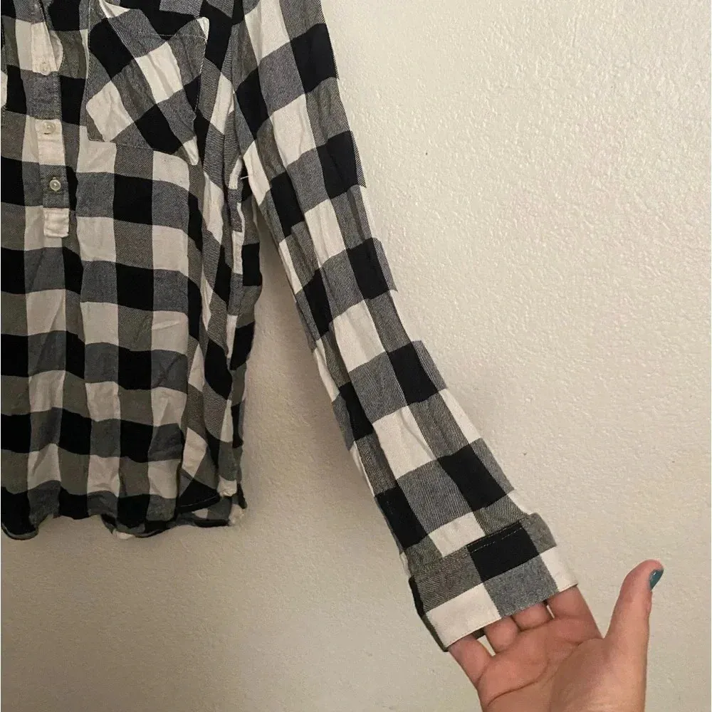 💥Lucky Brand Women Buffalo Plaid Buttons Down Top Black & White M - Image 6