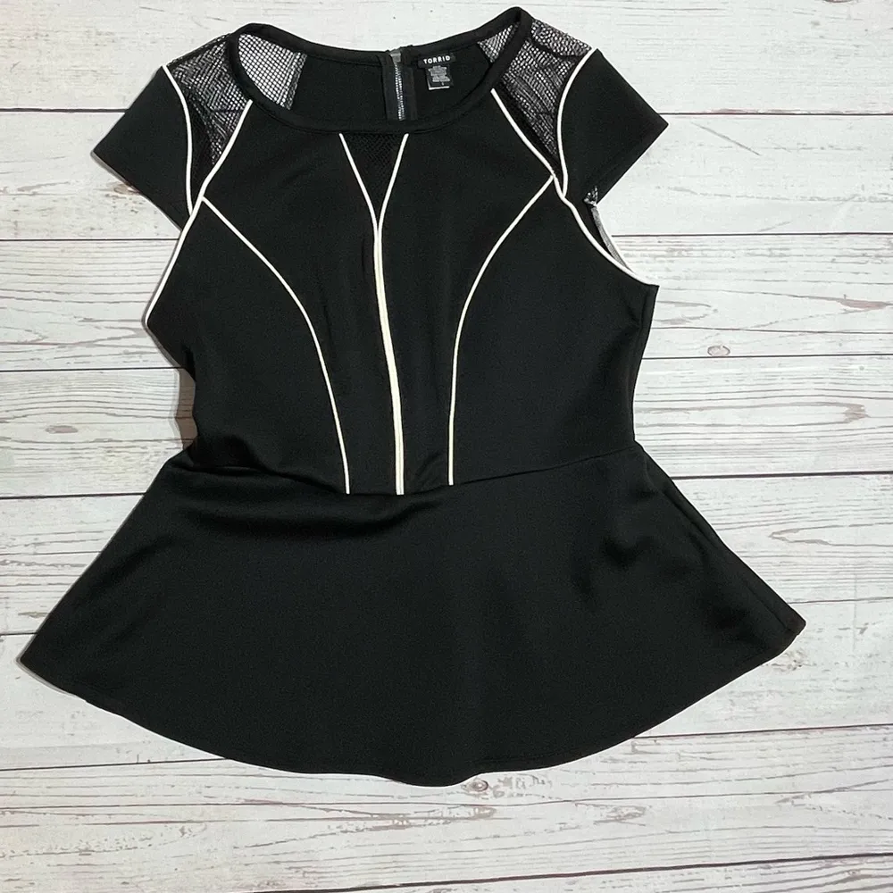 Mesh Athletic Black Peplum Top Size 1X - Image 9
