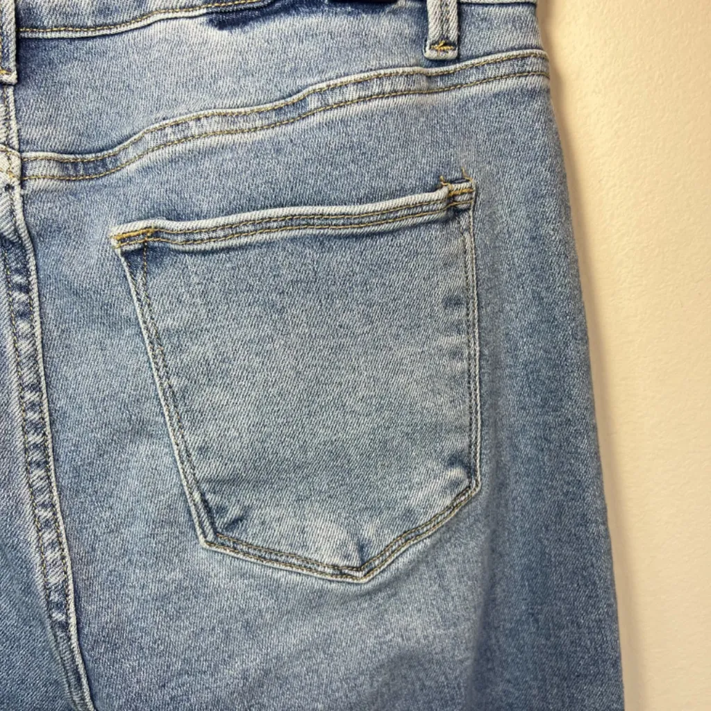 RISEN Women's High Rise Crossover Straight Leg Blue Medium Wash Stretch Sz 31x29 - Image 13