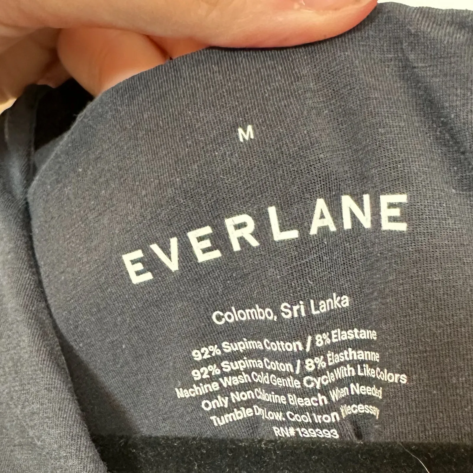 Everlane | Supima Cotton Long Sleeve V-Neck Bodysuit in Black - Image 6