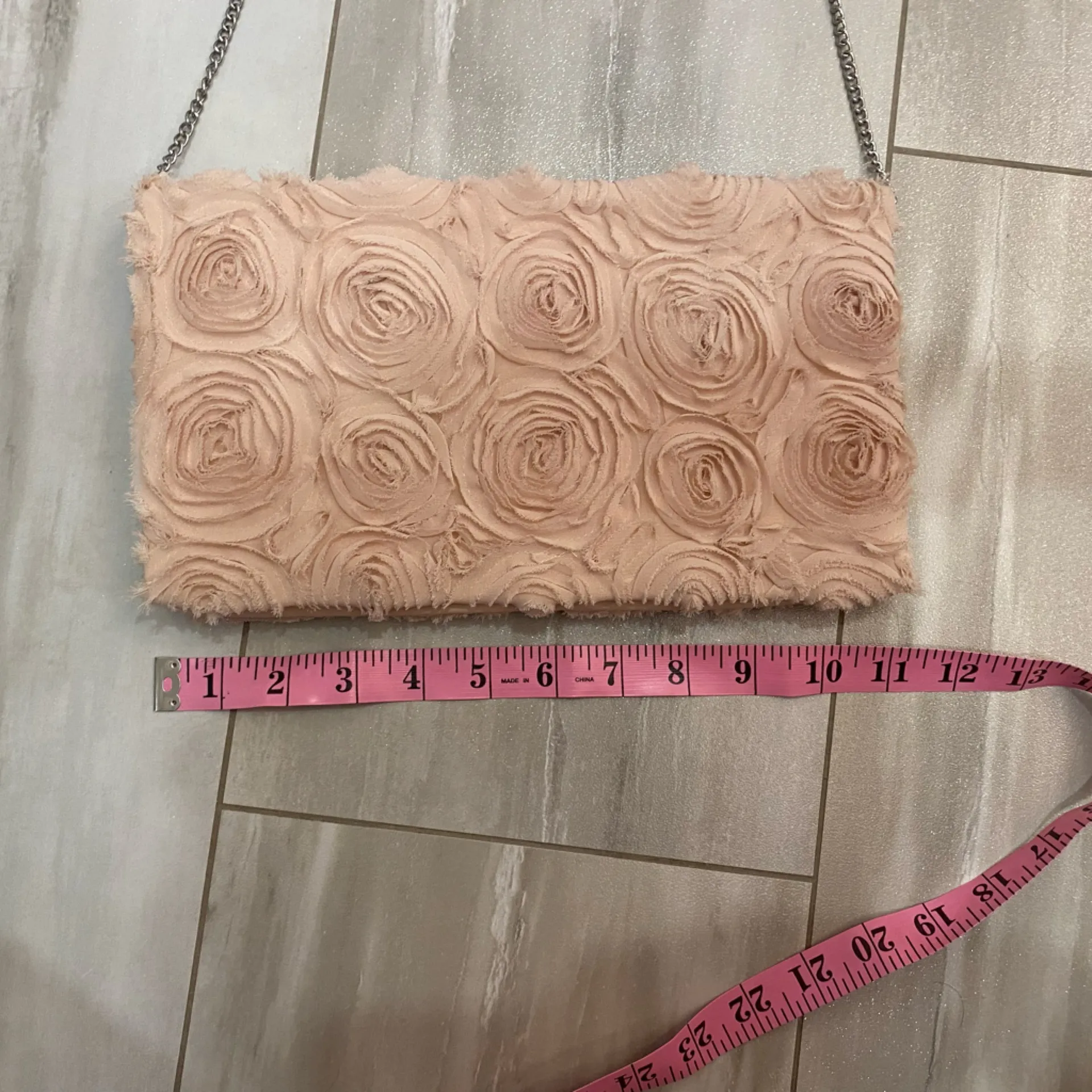 Blush Pink H&M Large Clutch & Shoulder Bag with Rosettes and Metal Chain - Image 6