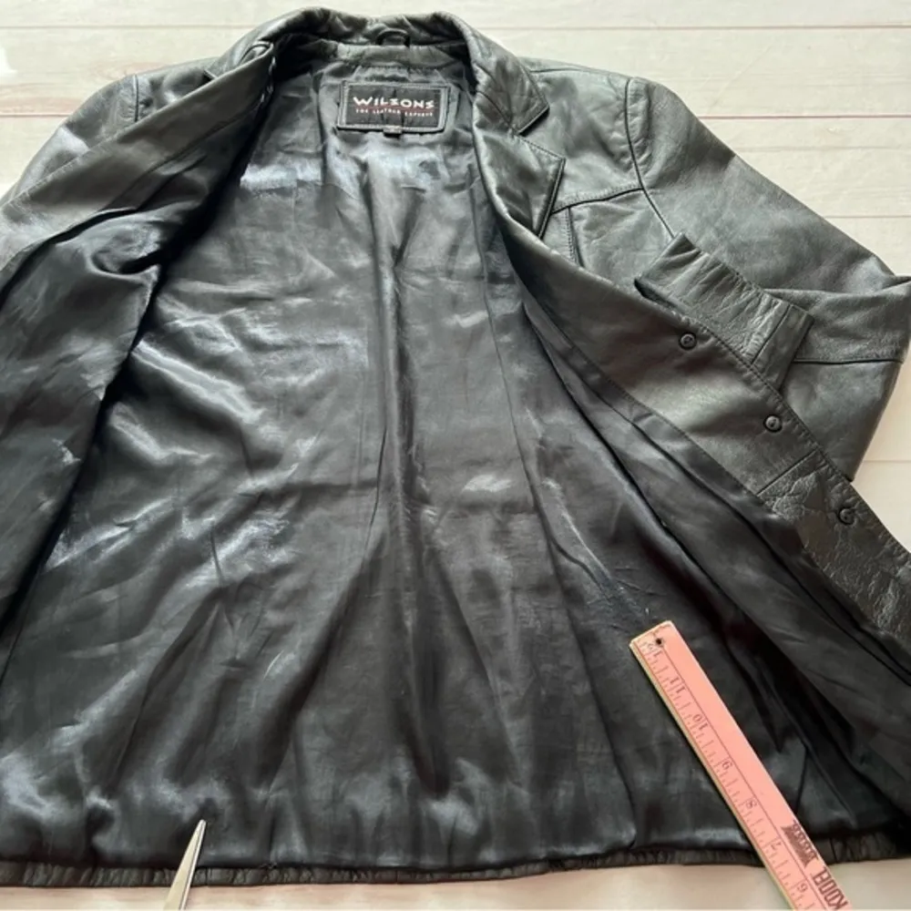 Wilson leather Leather Women’s  jacket 100% leather size medium statement co… - Image 5