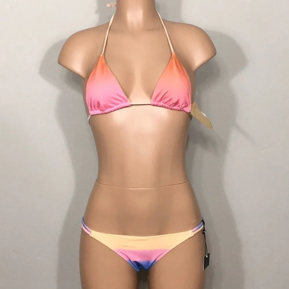 New. WILDFOX/Reef rainbow bikini. XS-too/M-bottom. - Image 3